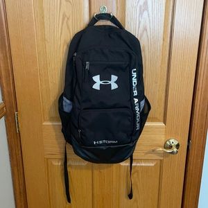 Under Armour Backpack in GREAT condition
